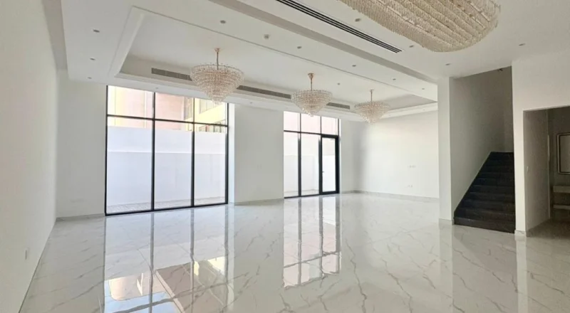 6 BR Villa