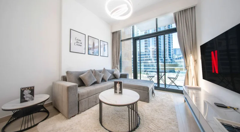 2 BR Apartment