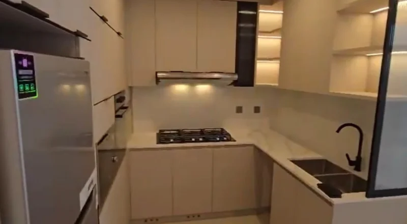 2 BR Apartment