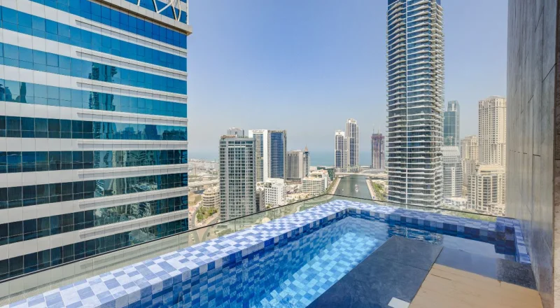 2 BR Apartment