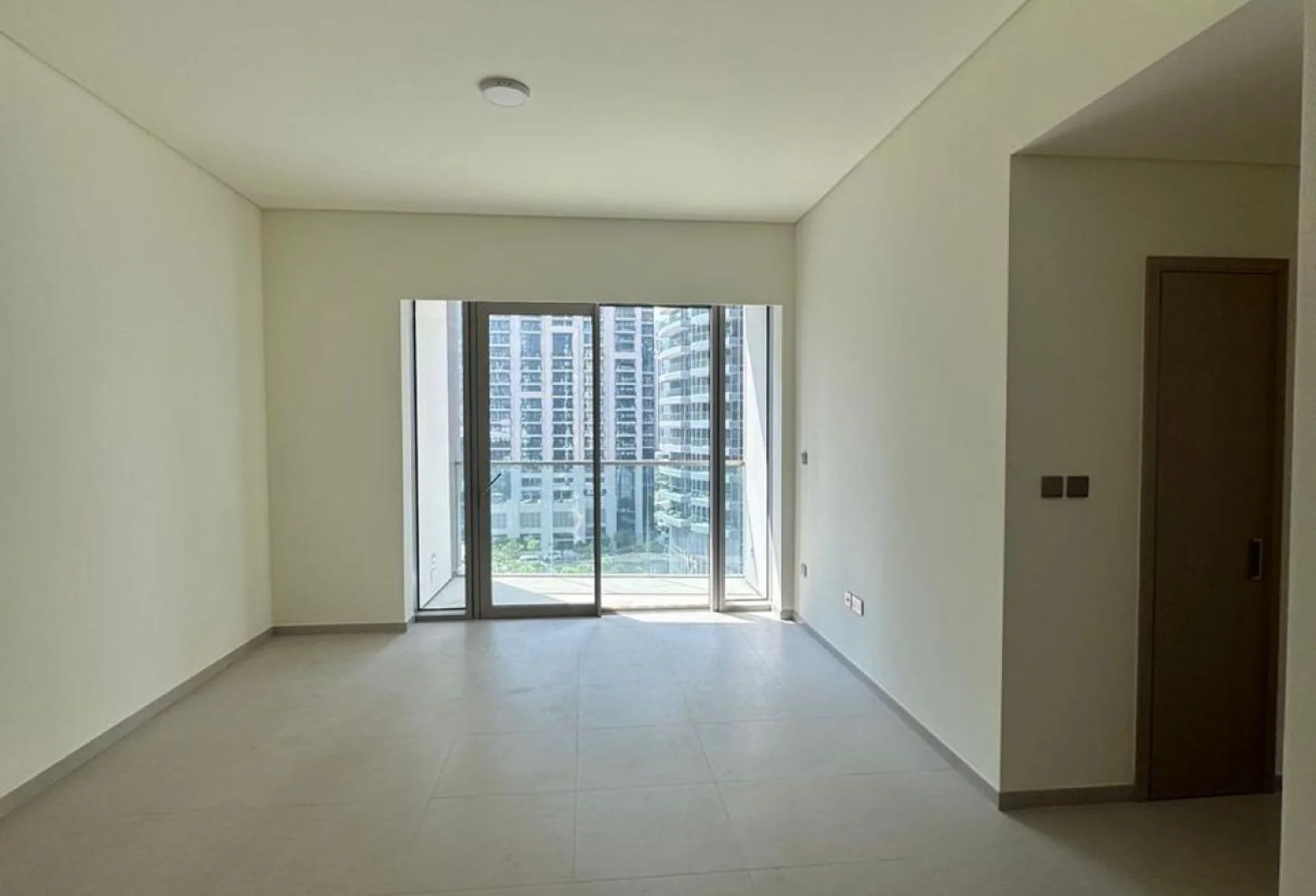 2 BR Apartment