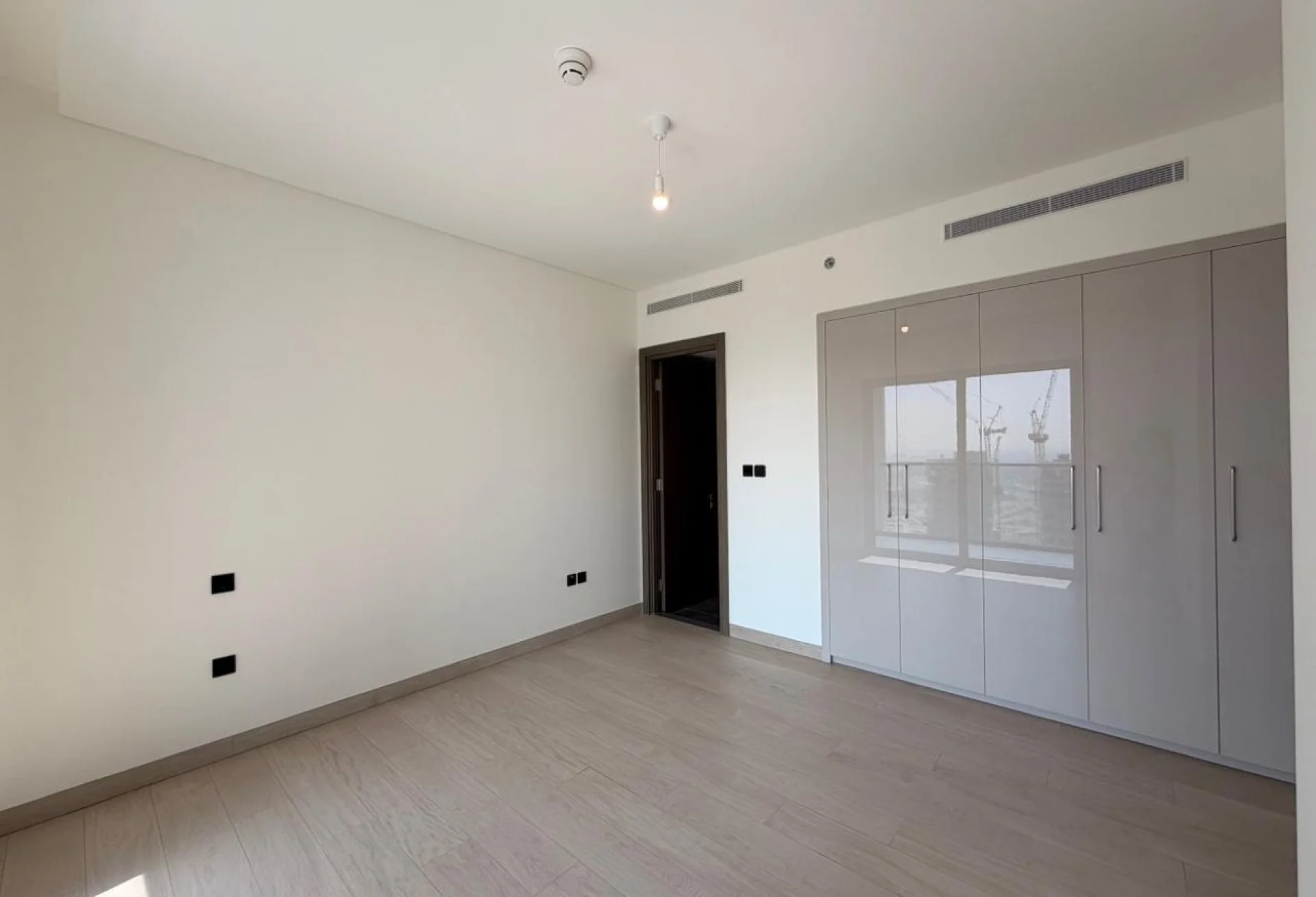 2 BR Apartment