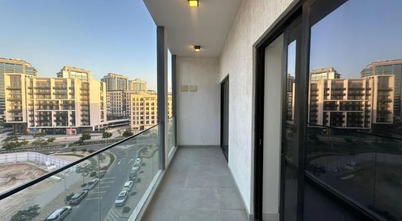 2 BR Apartment