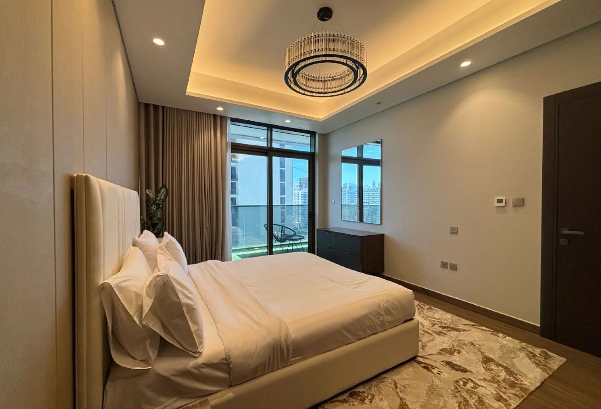 1 BR Apartment