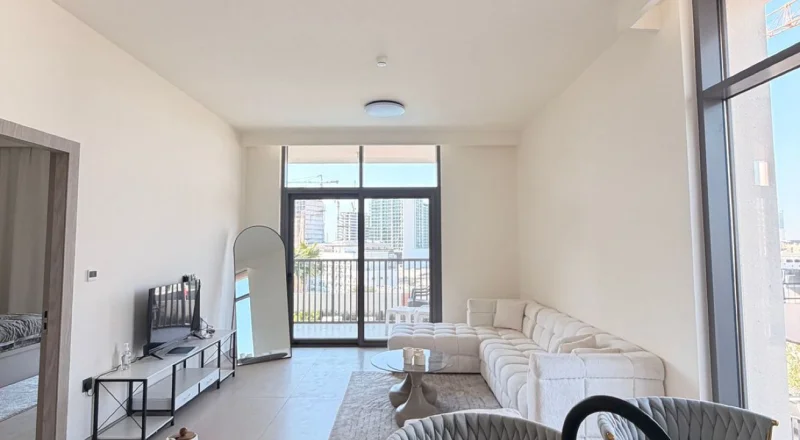 1 BR Apartment