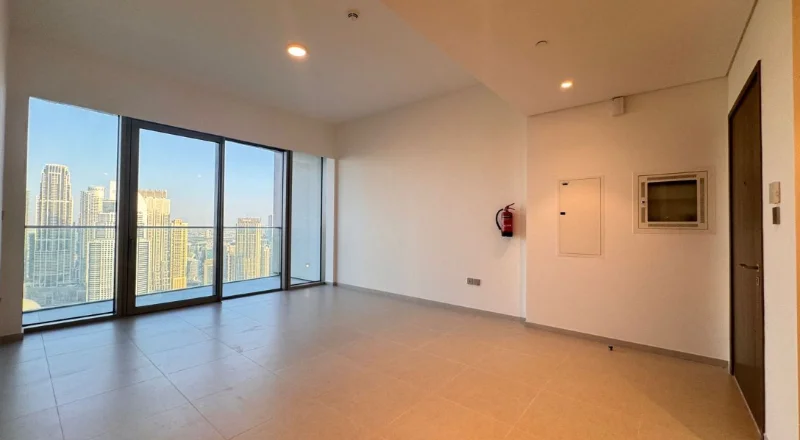 2 BR Apartment