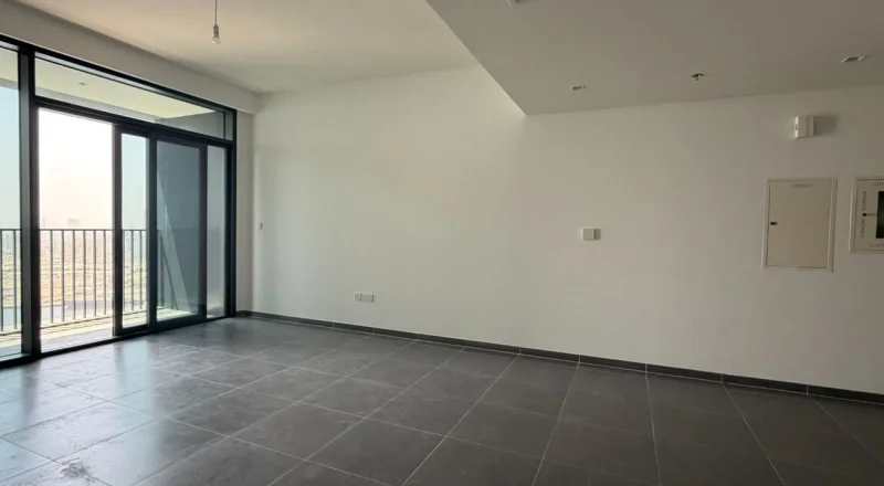 2 BR Apartment